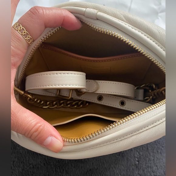 NEW COACH CAMERA BAG - Picture 5 of 6